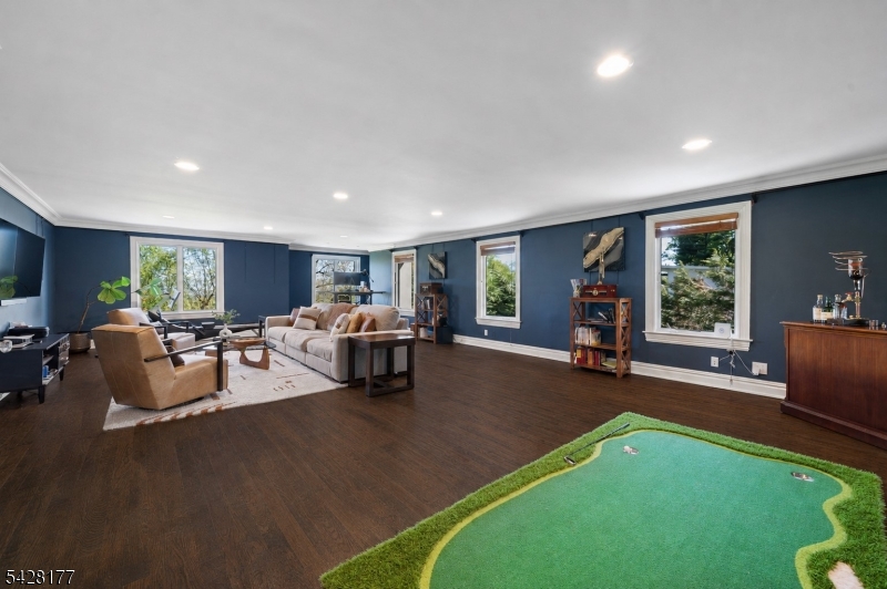 Upper Montclair - Residential