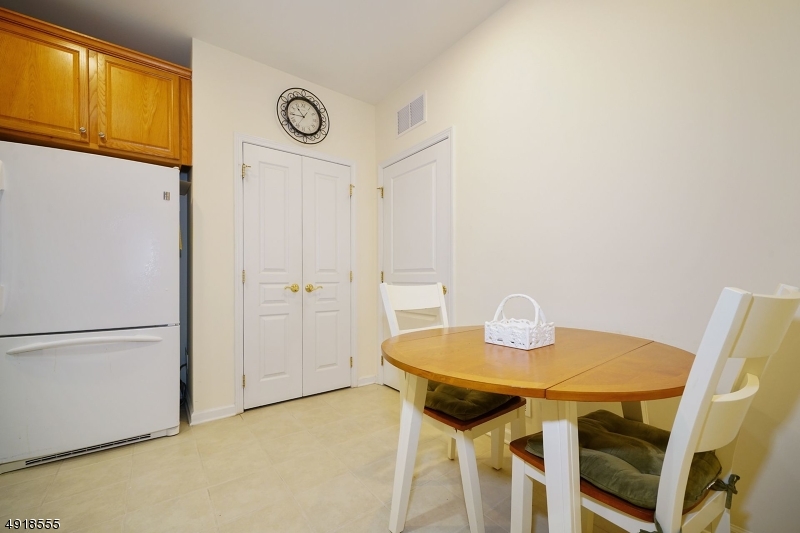 SOMERSET RUN - Residential