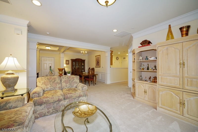 SOMERSET RUN - Residential
