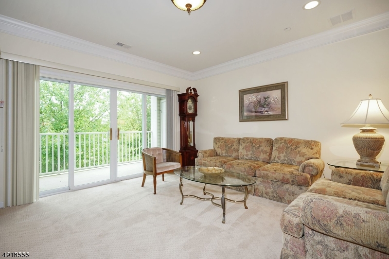 SOMERSET RUN - Residential