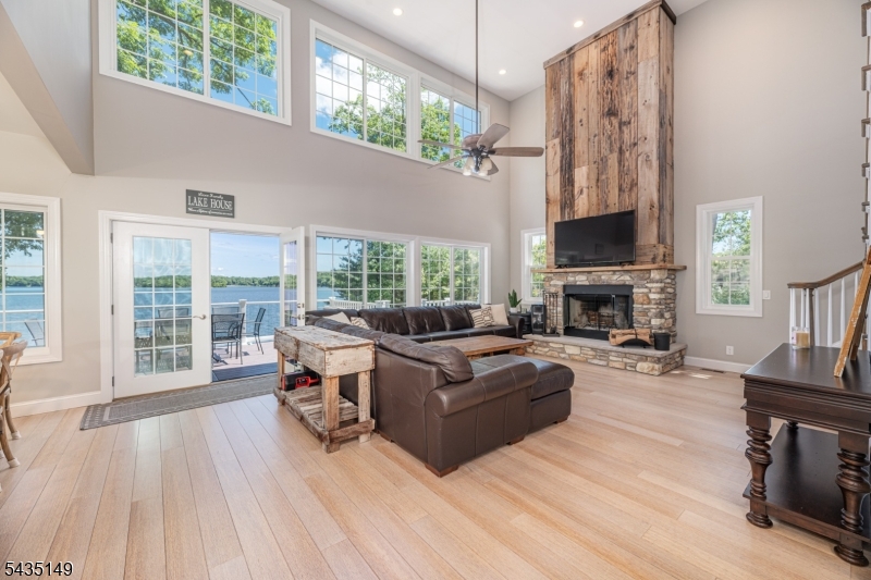 Highland Lakes - Residential