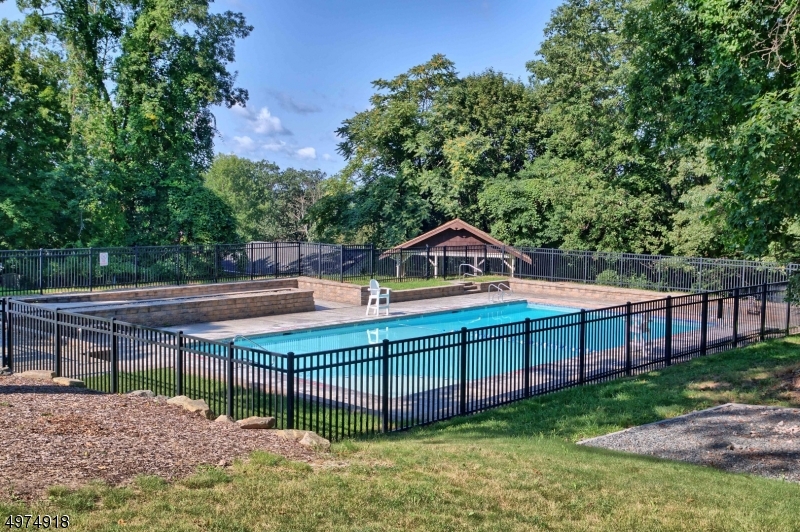 White Meadow Lake - Residential