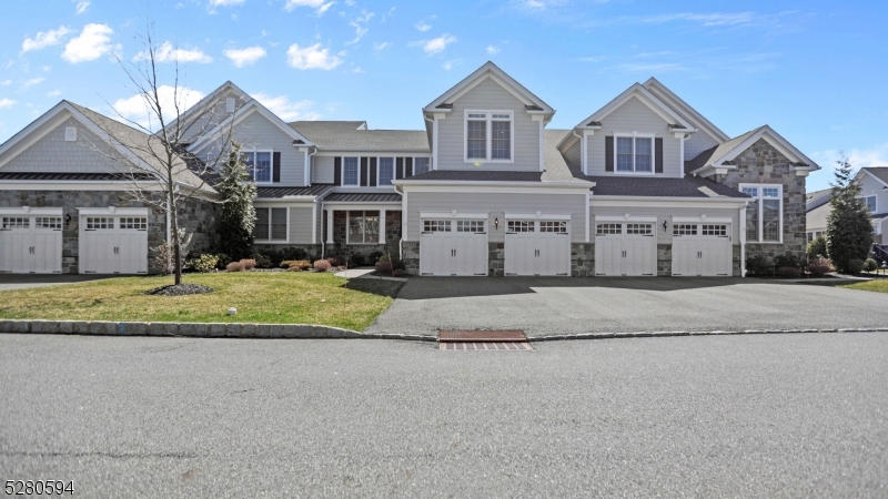 Reserve at Franklin Lakes - Residential