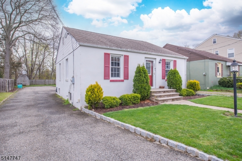 Pine Brook - Residential
