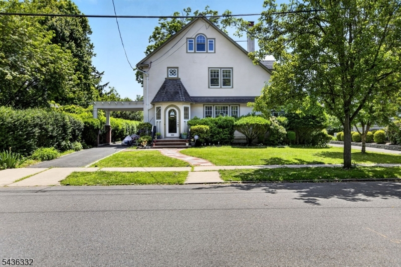 Near Sleepy Hollow - Residential