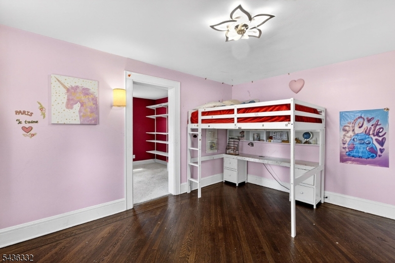 Near Sleepy Hollow - Residential