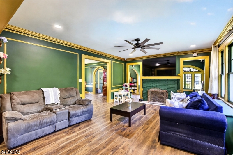 Near Sleepy Hollow - Residential