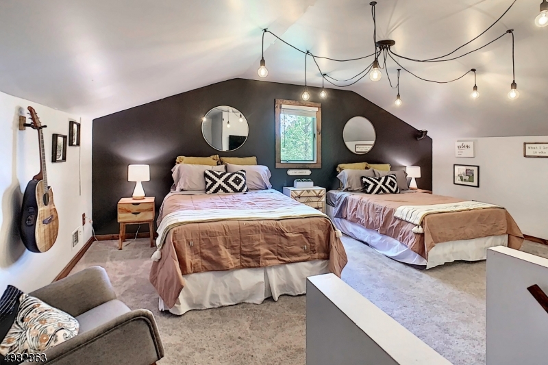 White Meadow Lake - Residential