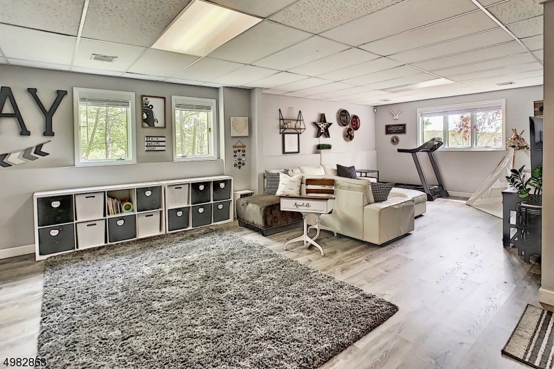 White Meadow Lake - Residential