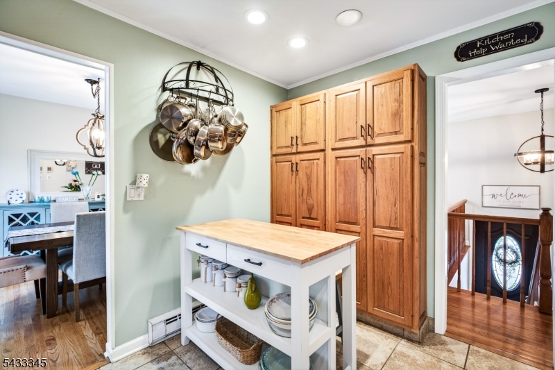 Mill Lake Manor - Residential