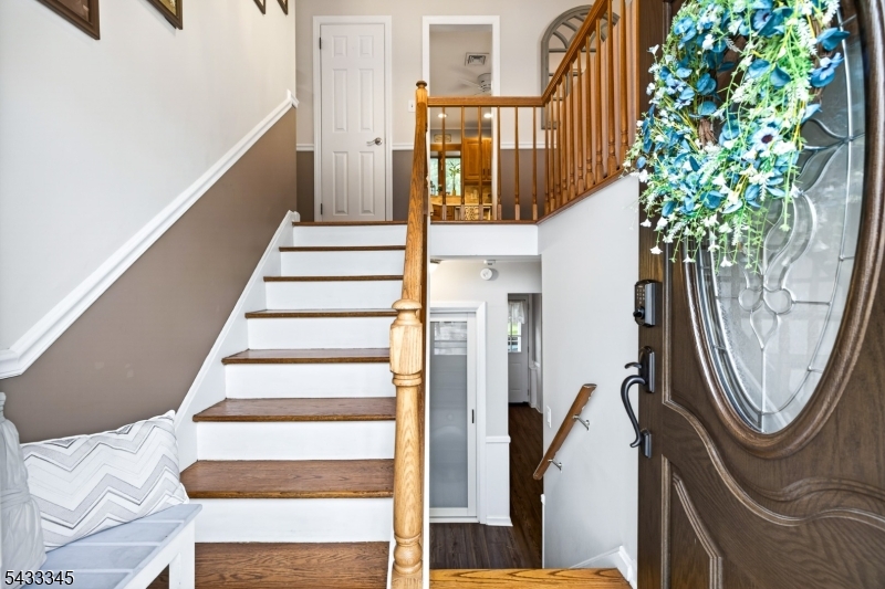 Mill Lake Manor - Residential