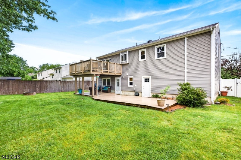 Mill Lake Manor - Residential
