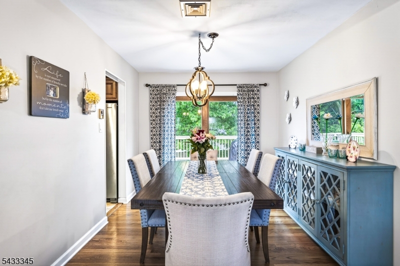 Mill Lake Manor - Residential