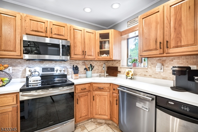 Mill Lake Manor - Residential