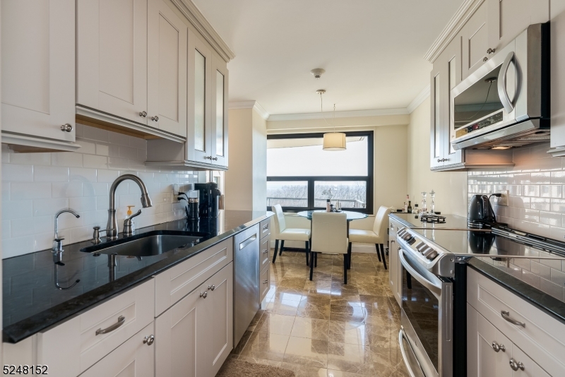 Claridge 2 - Residential