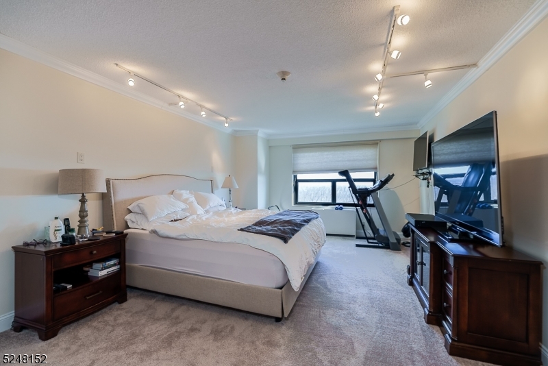 Claridge 2 - Residential