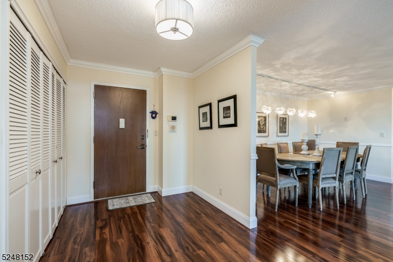 Claridge 2 - Residential