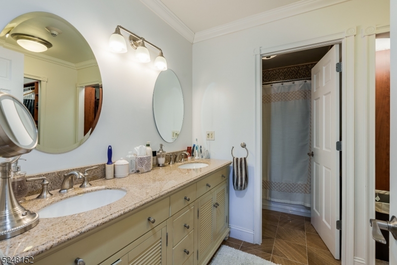 Claridge 2 - Residential