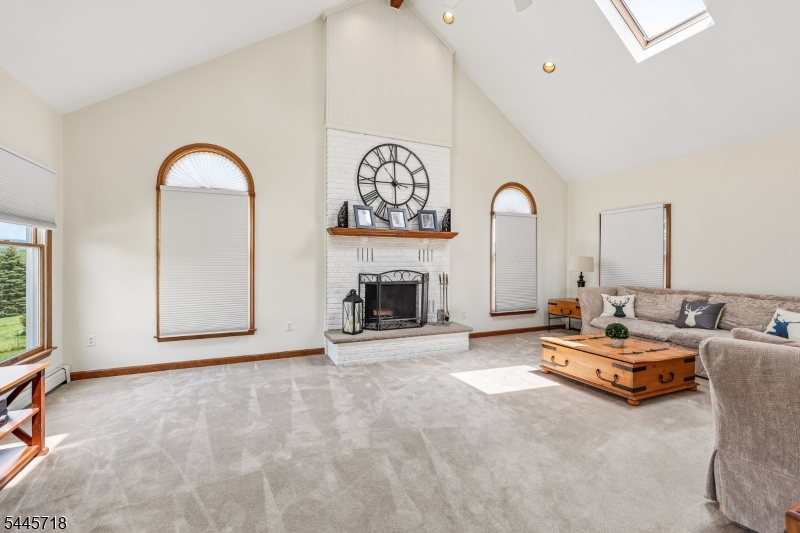HIGH RIDGE ESTATES - Residential
