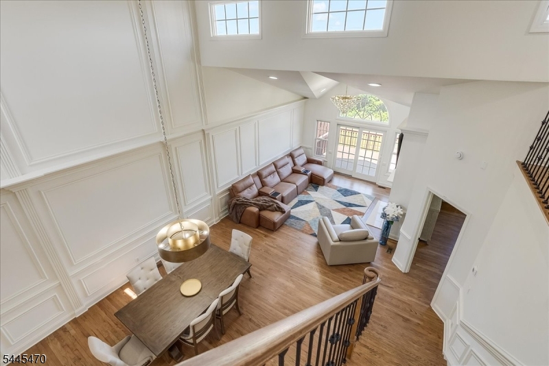 Inverness/Crystal Springs - Residential