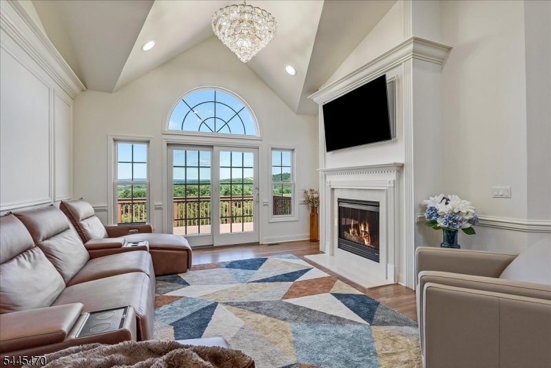 Inverness/Crystal Springs - Residential
