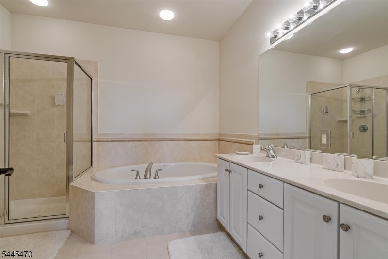 Inverness/Crystal Springs - Residential