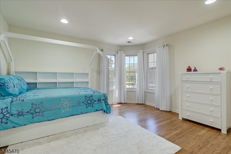 Inverness/Crystal Springs - Residential