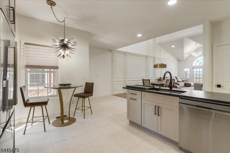 Inverness/Crystal Springs - Residential