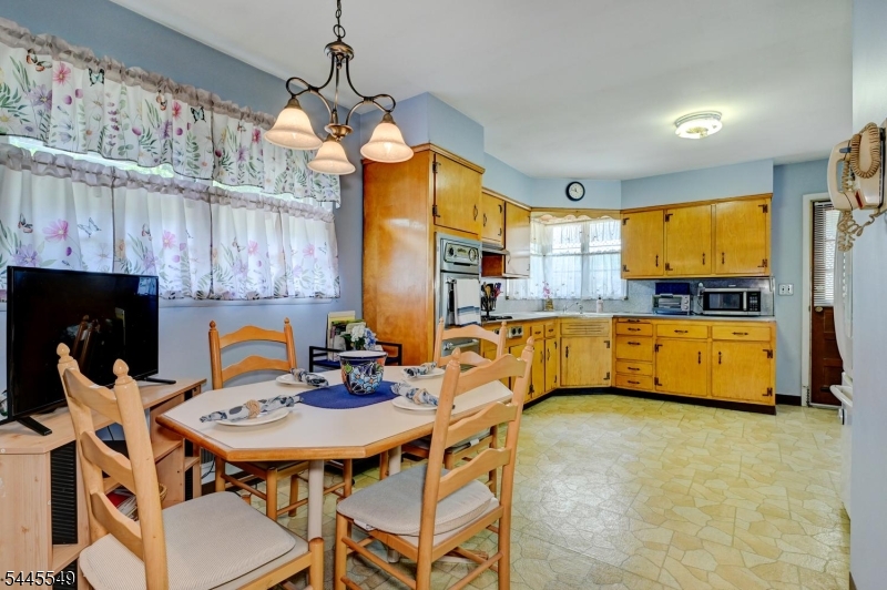 Wayne Border - Residential