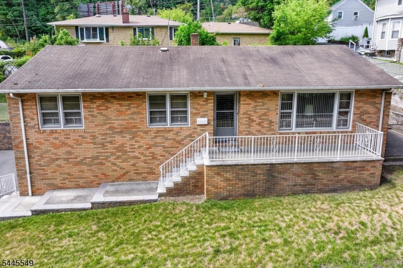 Wayne Border - Residential