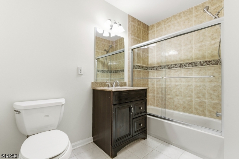 Birch Glen - Residential