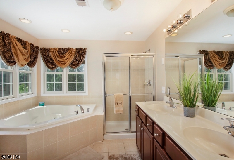 Hunters Brook - Residential