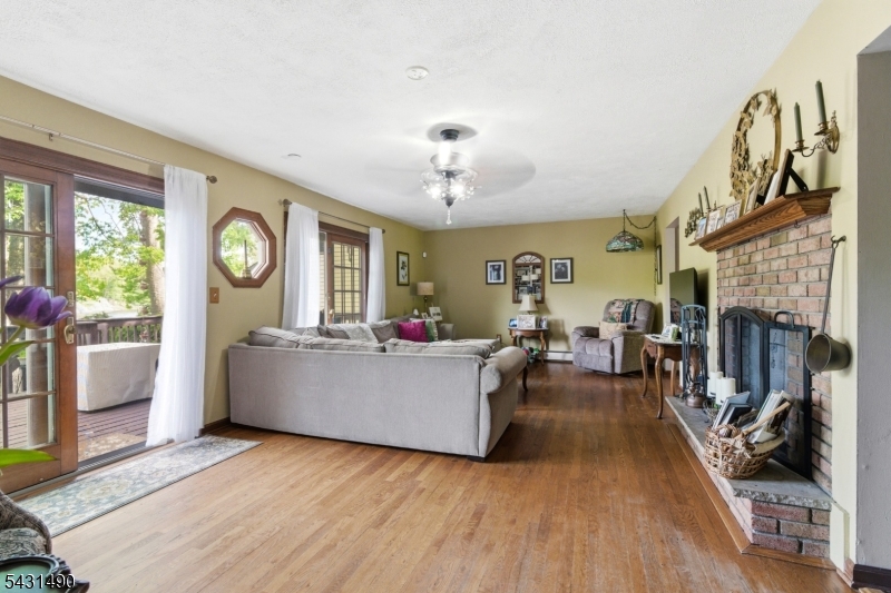 Lake Shawnee-Lake Front - Residential