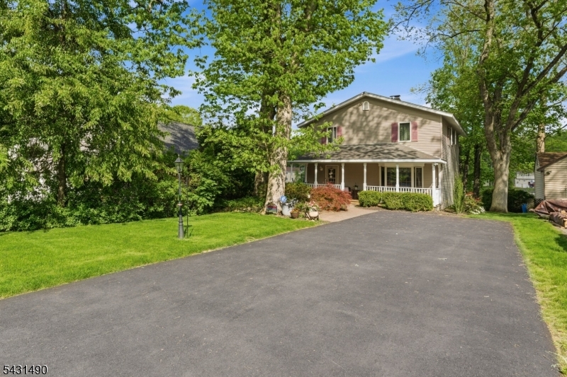 Lake Shawnee-Lake Front - Residential
