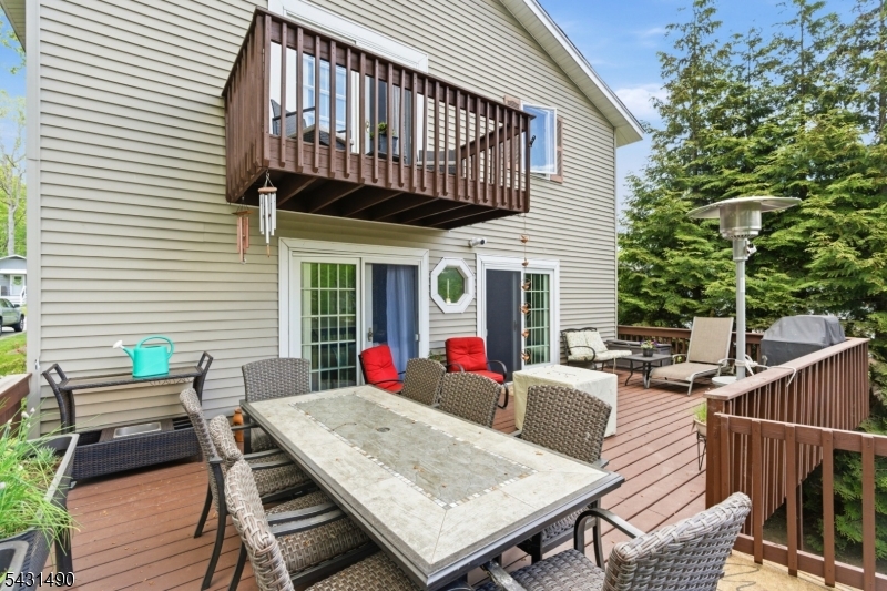 Lake Shawnee-Lake Front - Residential