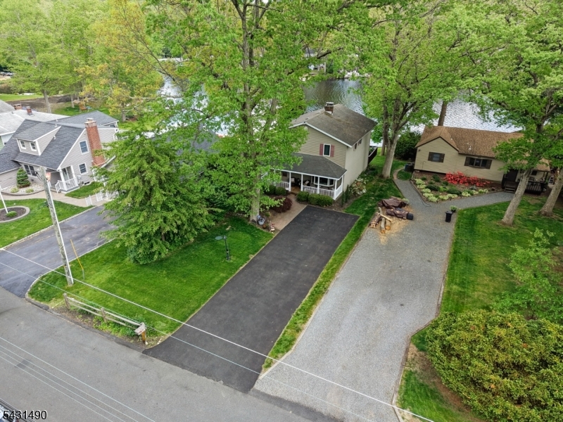 Lake Shawnee-Lake Front - Residential