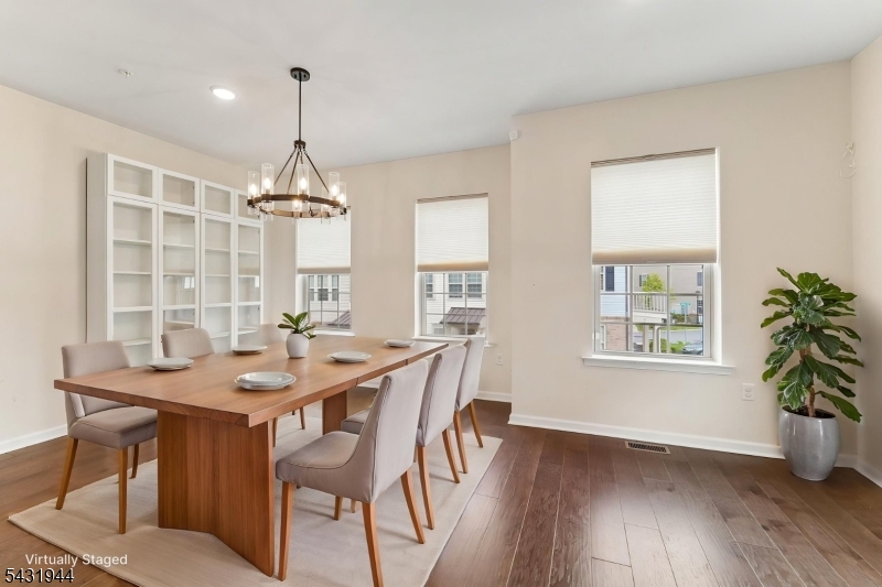 Livingston Square - Residential