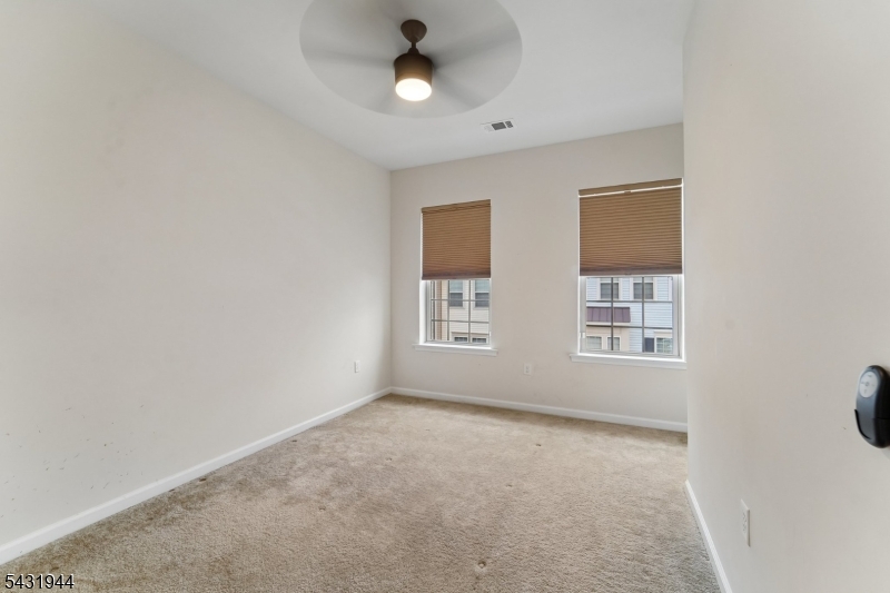 Livingston Square - Residential