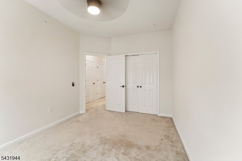 Livingston Square - Residential