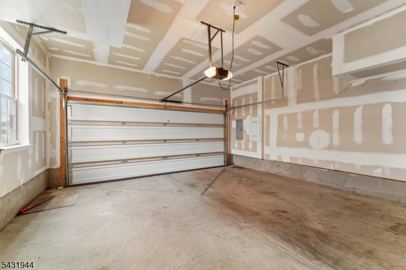 Livingston Square - Residential
