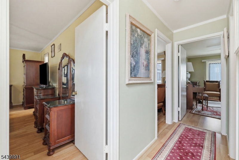 Hasting Square - Residential