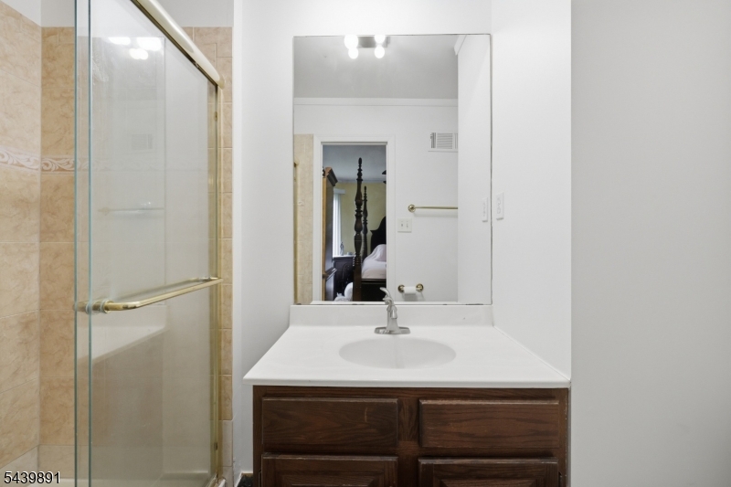 Hasting Square - Residential