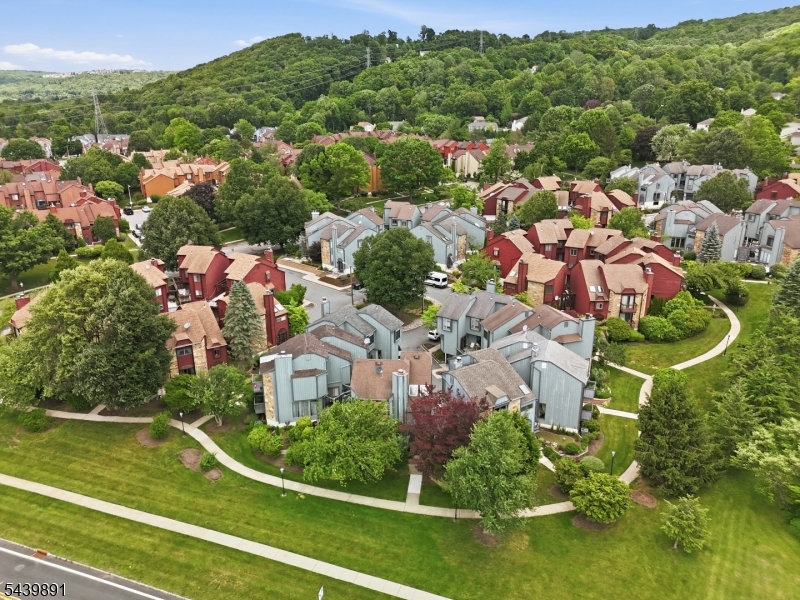 Hasting Square - Residential