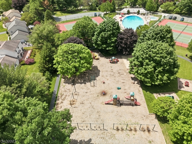 Hasting Square - Residential