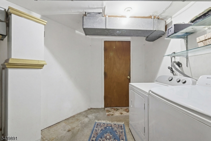 Hasting Square - Residential