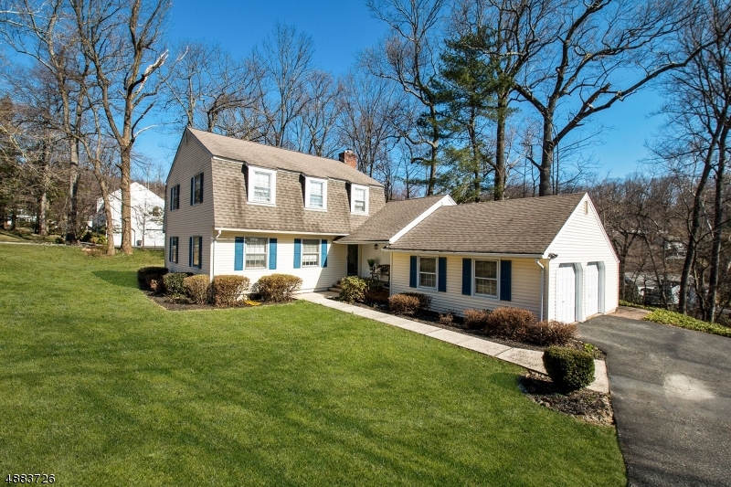 Just move in! Great spacious 4 bedroom home with in law suite w full bath on first floor. Great open floor plan with many upgrades. Lovely back yard with spacious deck for entertaining. This won't last!!!!