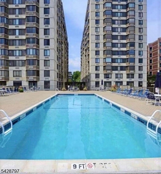 World Plaza - Residential