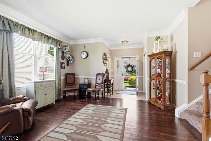 Greenwich Chase - Residential