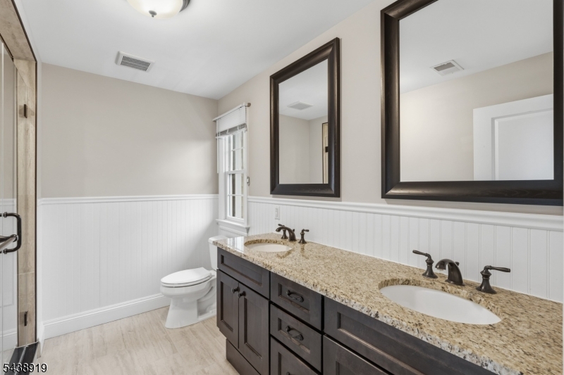 BROWNSTONES AT CALDWELL - Residential