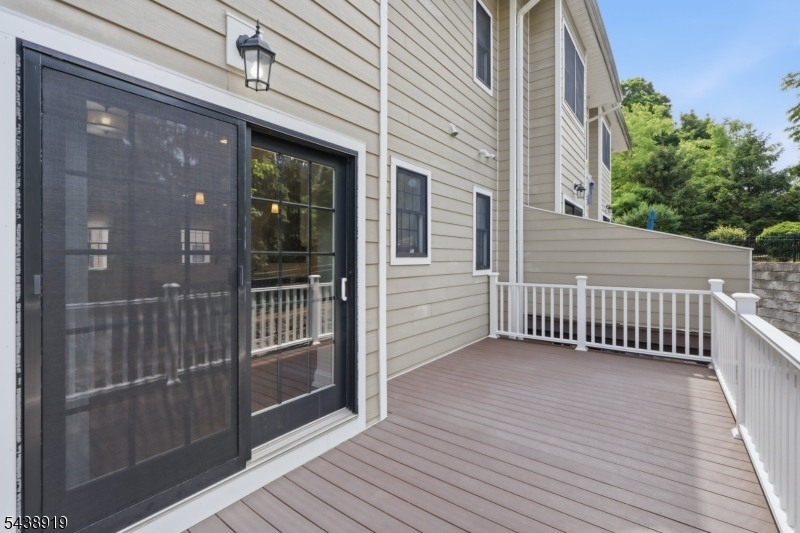 BROWNSTONES AT CALDWELL - Residential